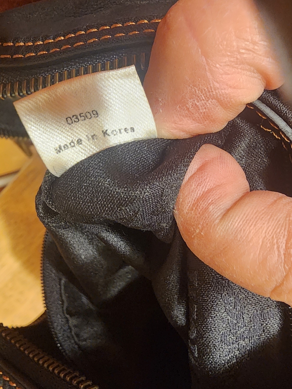 Vintage MCM black leather and suede hobo shoulder bag - Picture 7 of 16
